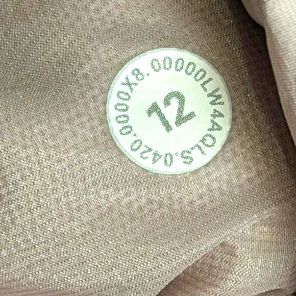 Lululemon Down For It All Vest *Porcelain Pink - Picture 9 of 10